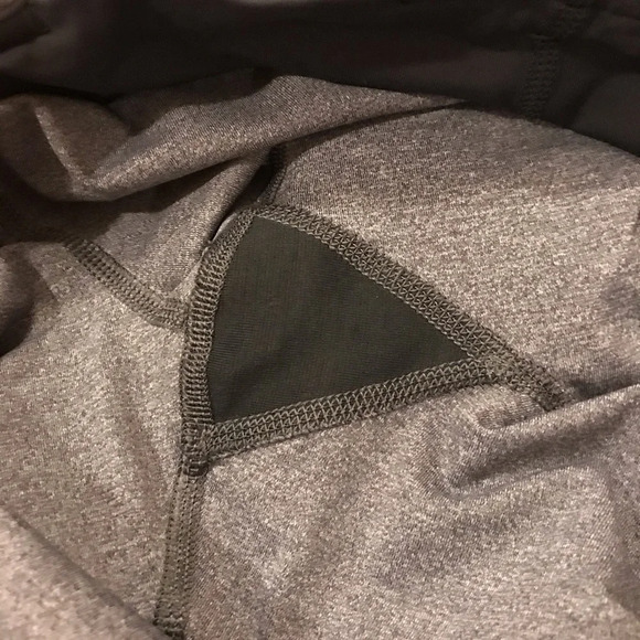 Lululemon Run Inspire Crop II Luxtreme 6 Heathered Deep Coal Cropped Leggings - Picture 12 of 14